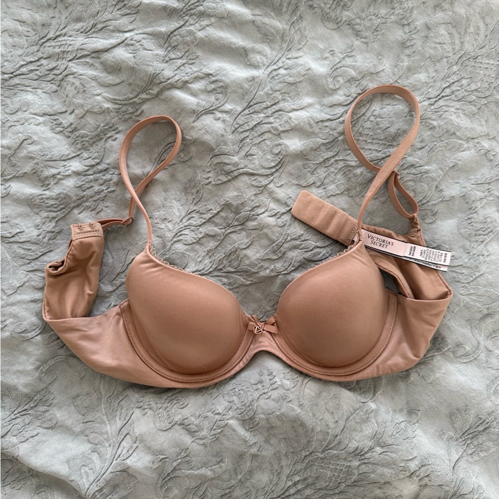 Victoria's Secret Lightly Lined Bra